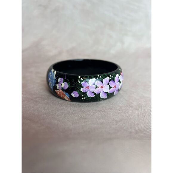 Vintage Floral Painted Bangle 1960s - Picture 1 of 6